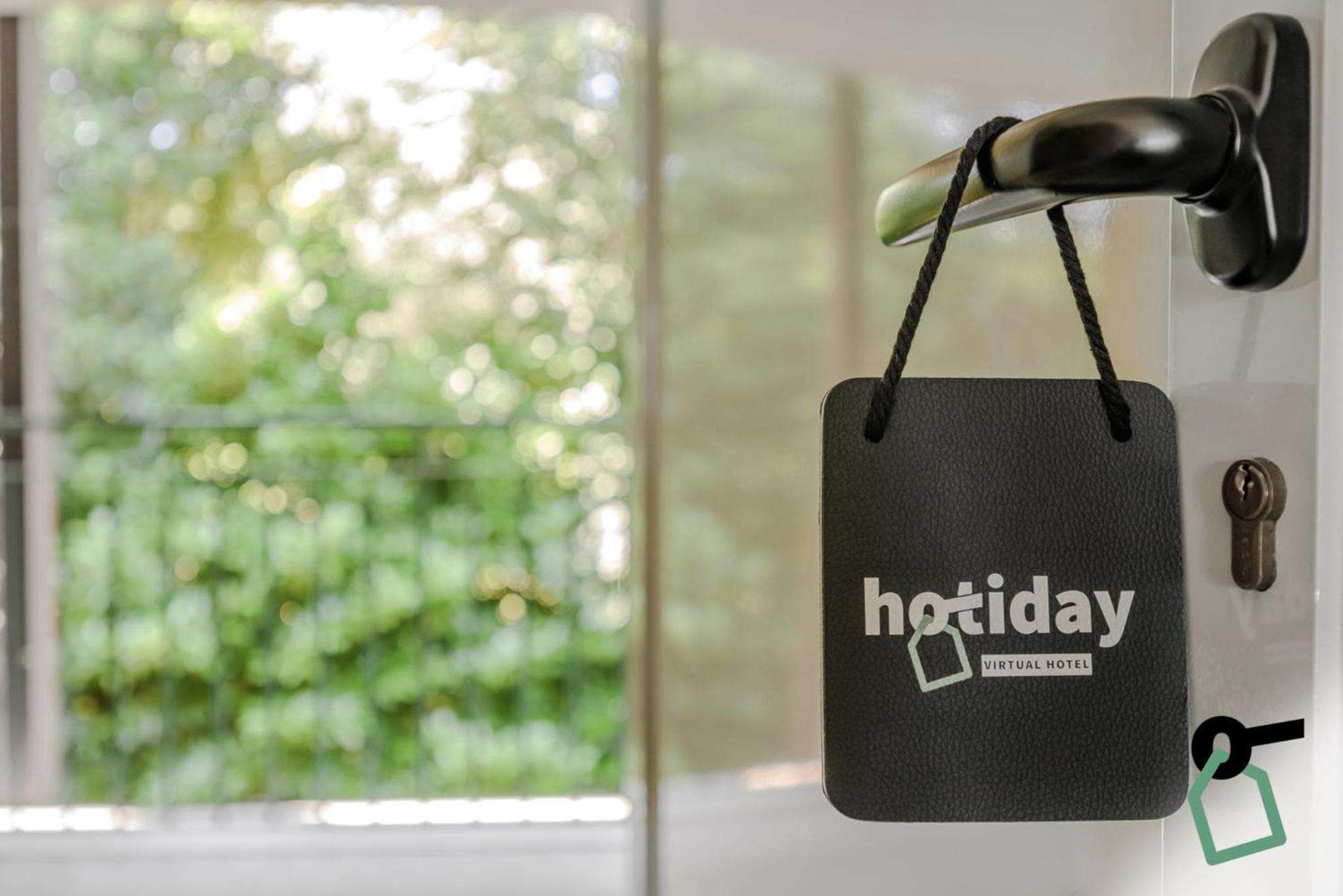 Hotiday Apartment Collection - Desenzano Дезенцано-дель-Гарда Екстер'єр фото